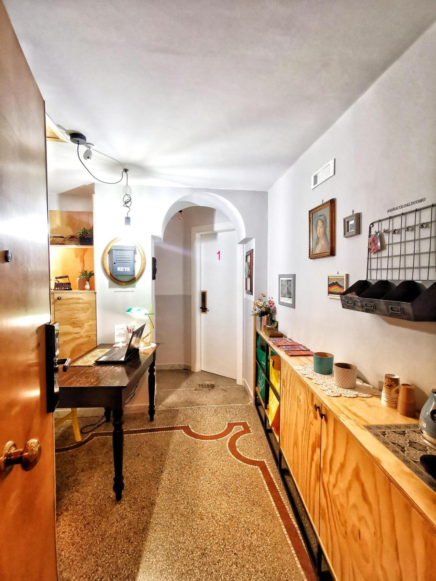 Miracolo Al Duomo Smart Accomodations 나폴리 외부 사진