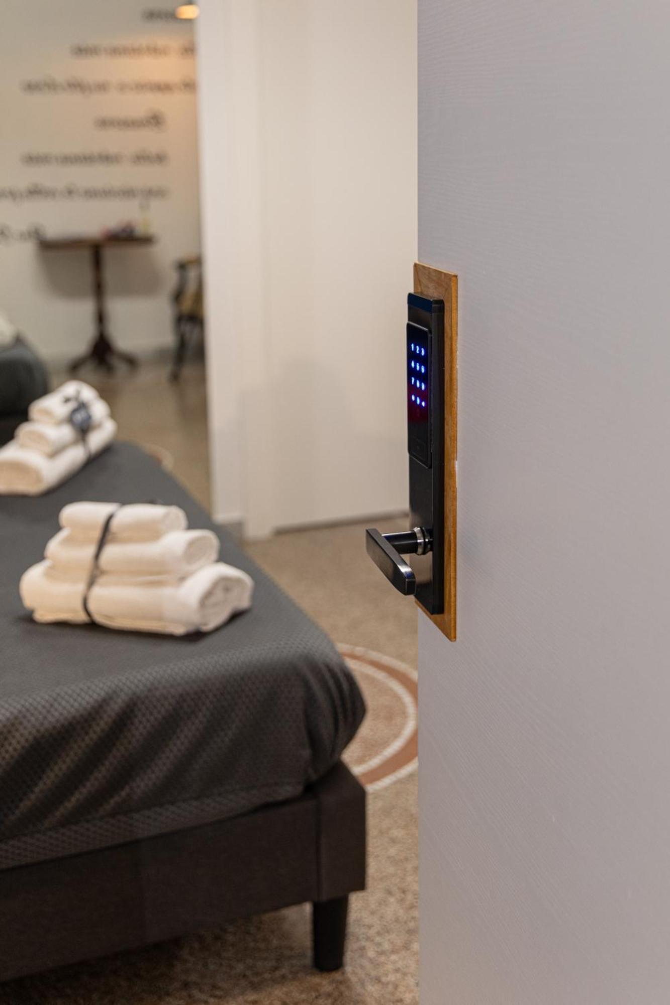 Miracolo Al Duomo Smart Accomodations 나폴리 외부 사진